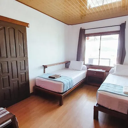 Jamburae Lodge Lagudri Exterior photo