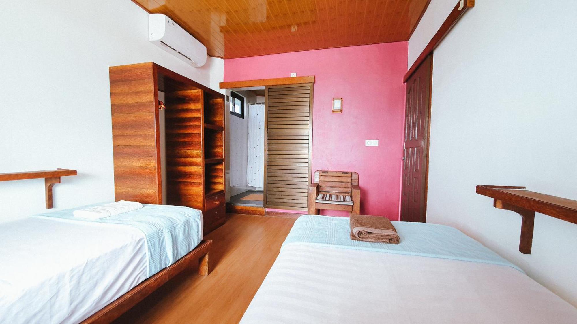 Jamburae Homestay *